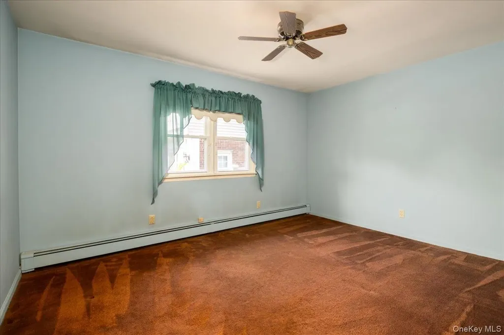 131 Oceanview Road East Rockaway NY 11518