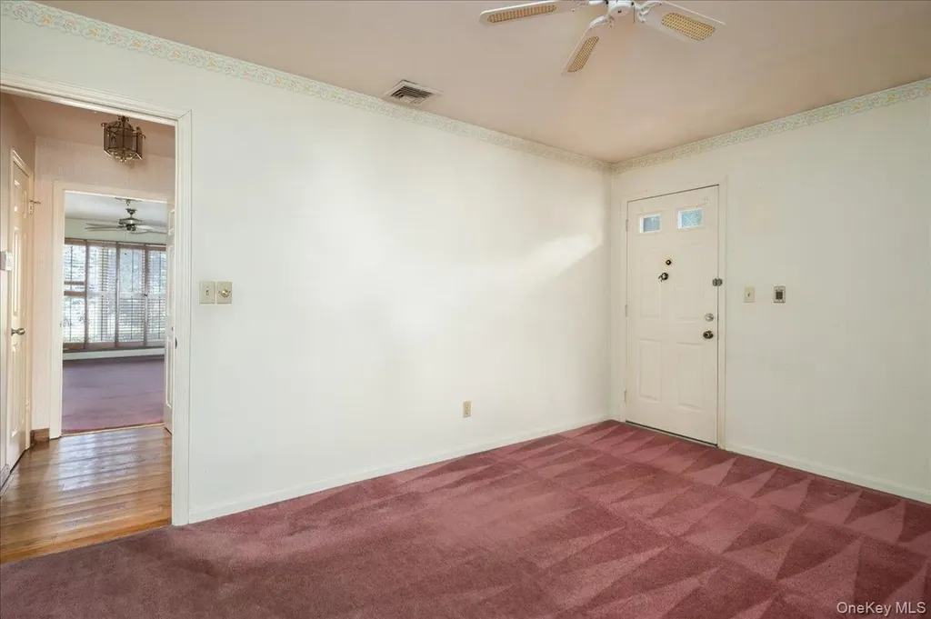 131 Oceanview Road East Rockaway NY 11518