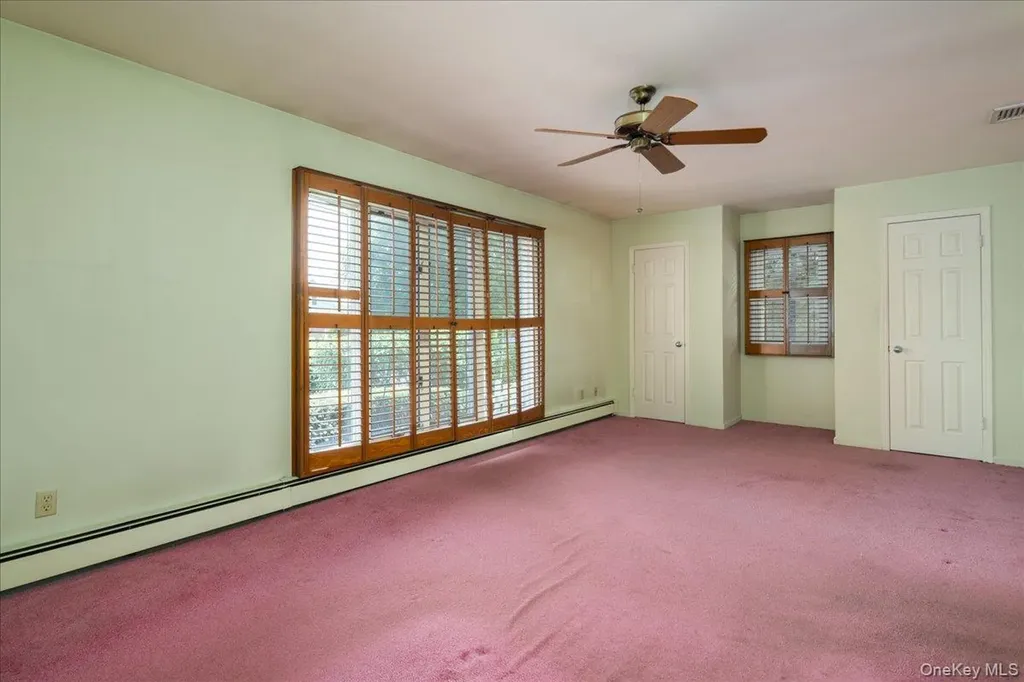 131 Oceanview Road East Rockaway NY 11518