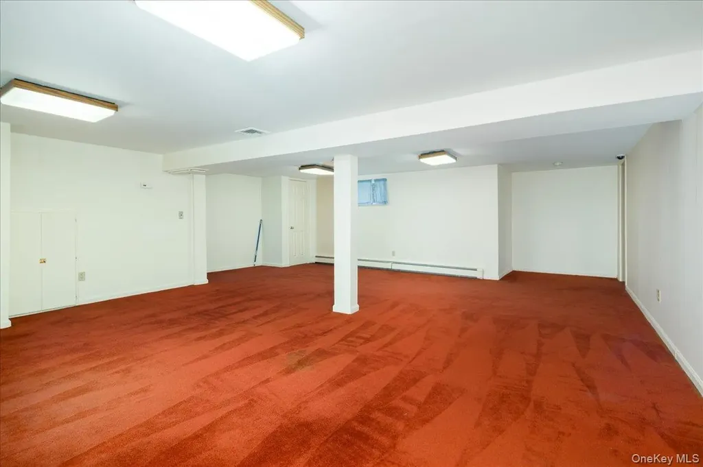 131 Oceanview Road East Rockaway NY 11518