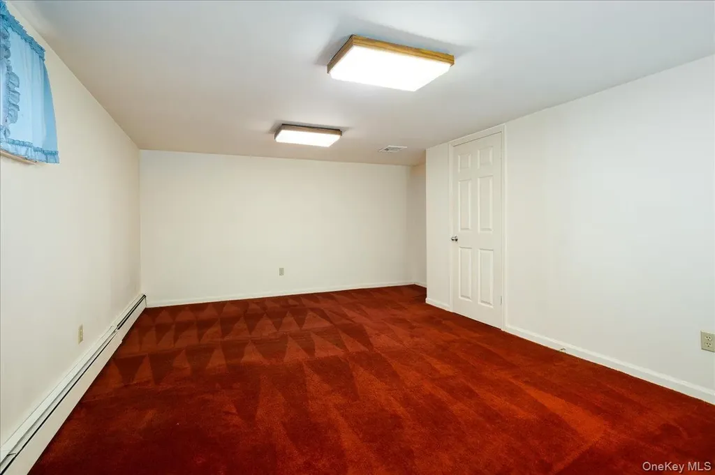 131 Oceanview Road East Rockaway NY 11518