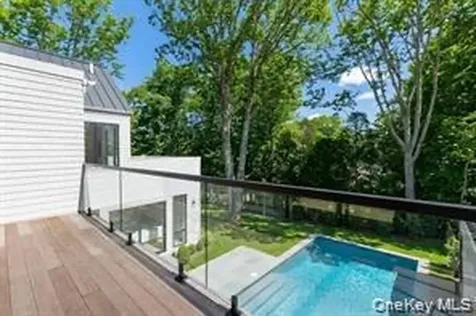 66 Hillside Drive E Sag Harbor NY 11963
