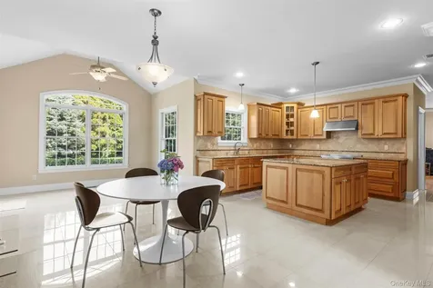 90 Caiola Court Greenport NY 11944