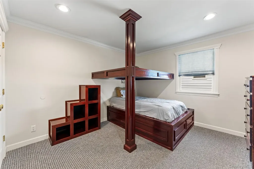 78 Tuckahoe Avenue Eastchester NY 10709