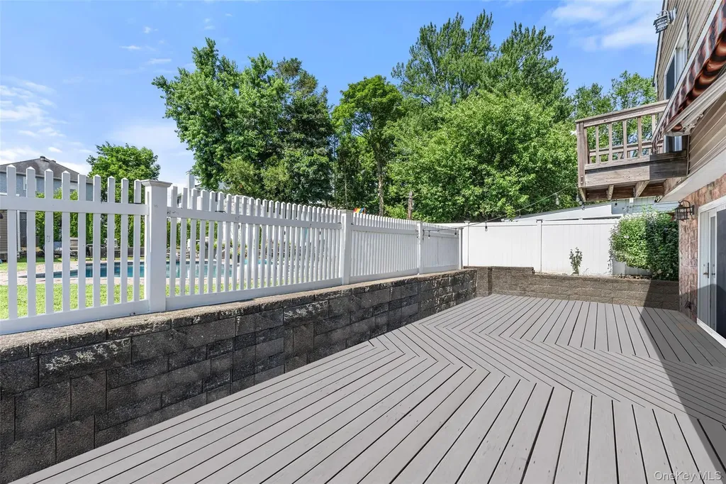 78 Tuckahoe Avenue Eastchester NY 10709