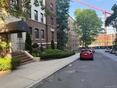 30 Windsor Terrace White Plains NY 10601