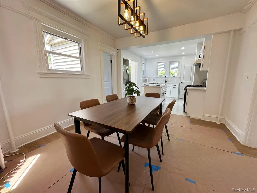 108 N Forest Avenue Rockville Centre NY 11570