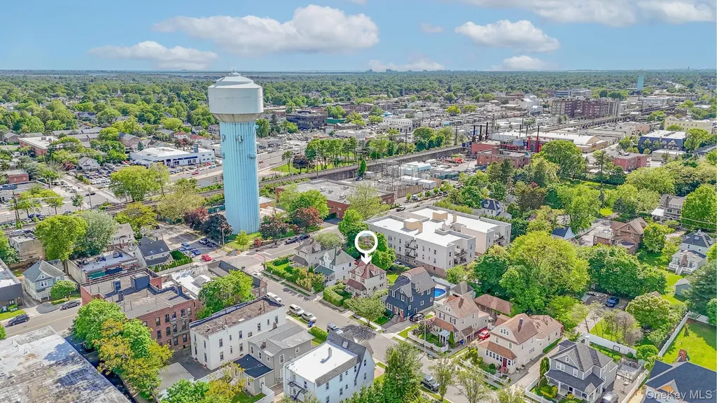 108 N Forest Avenue Rockville Centre NY 11570