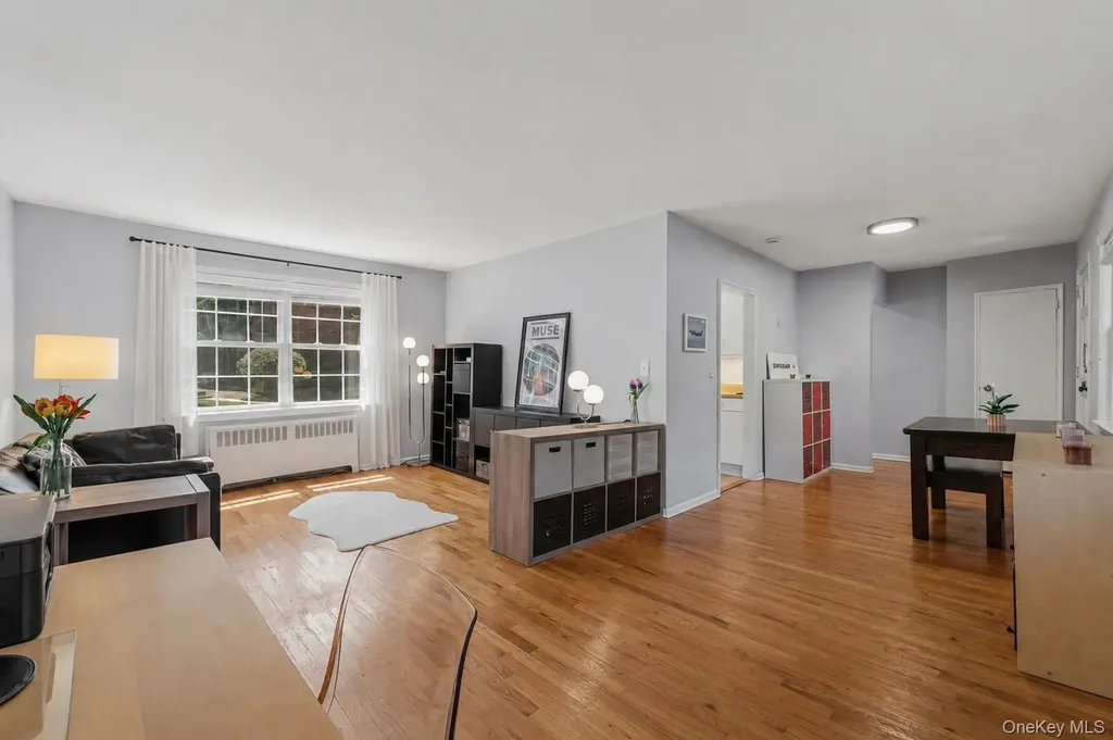 2 Fieldstone Drive Hartsdale NY 10530