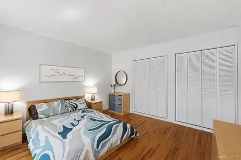 2 Fieldstone Drive Hartsdale NY 10530