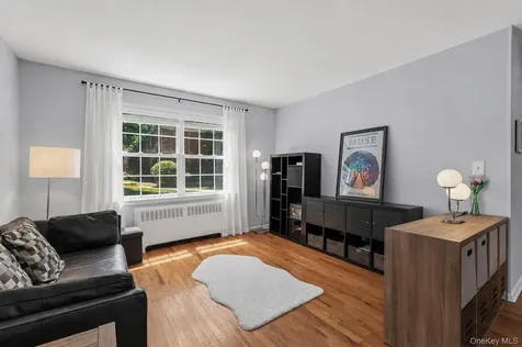 2 Fieldstone Drive Hartsdale NY 10530