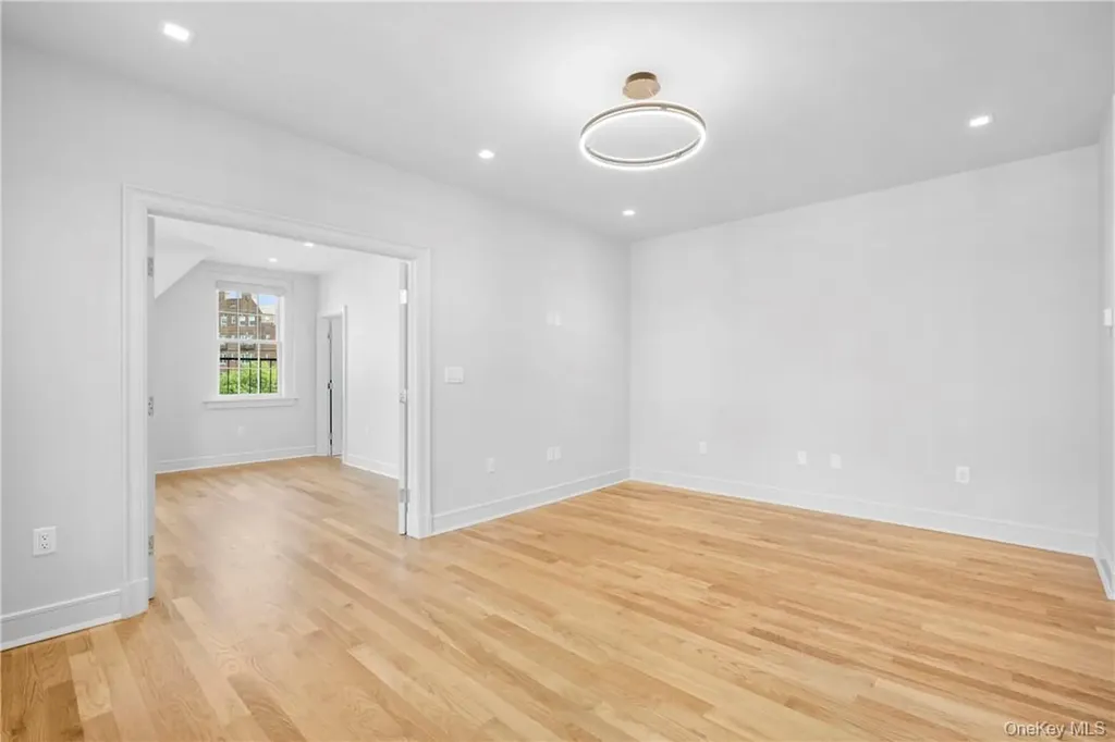 26 East Parkway Scarsdale NY 10583