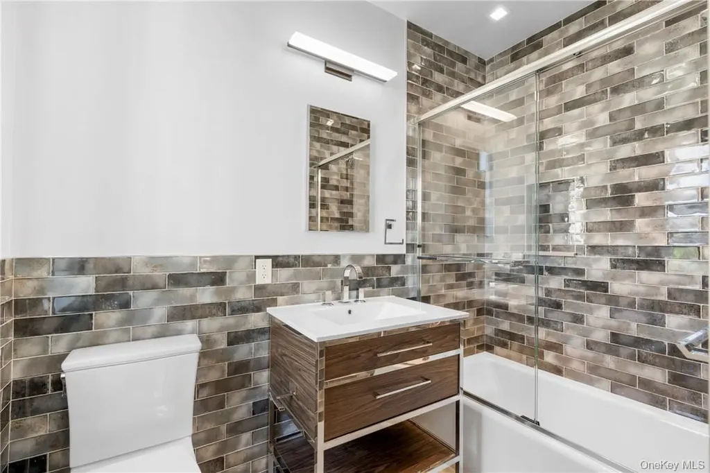 26 East Parkway Scarsdale NY 10583