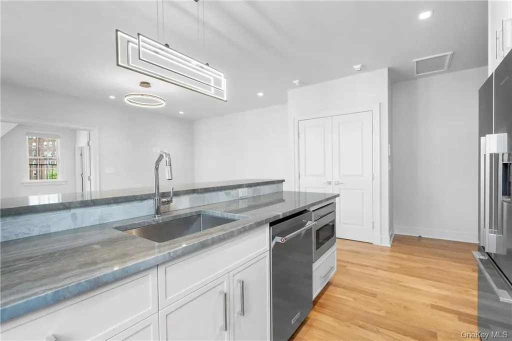 26 East Parkway Scarsdale NY 10583