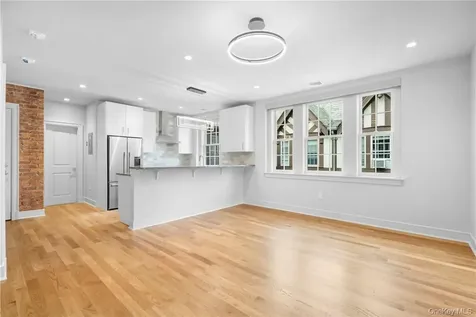 26 East Parkway Scarsdale NY 10583