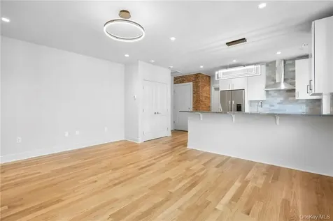 26 East Parkway Scarsdale NY 10583