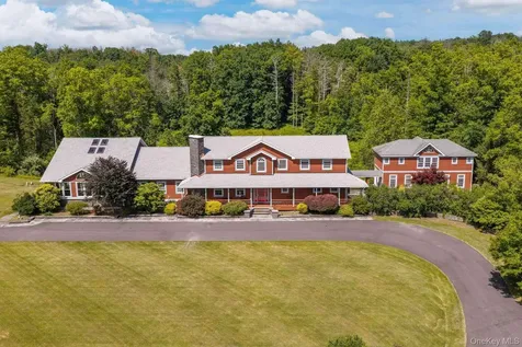 447 Shear Road Saugerties NY 12477