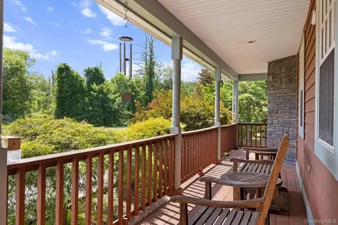 447 Shear Road Saugerties NY 12477