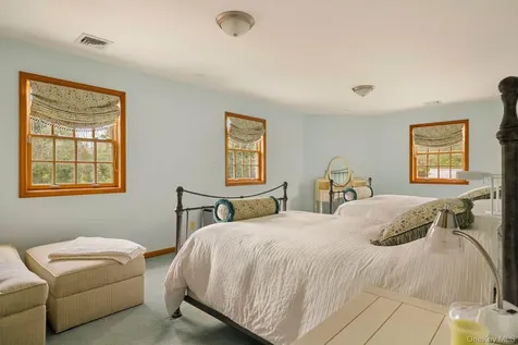 447 Shear Road Saugerties NY 12477
