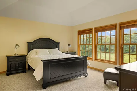447 Shear Road Saugerties NY 12477