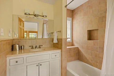 447 Shear Road Saugerties NY 12477