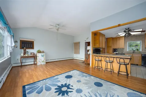 21 N Gate Road Carmel NY 10512