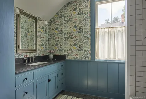 40 Young America Road Germantown NY 12526