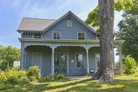 40 Young America Road Germantown NY 12526