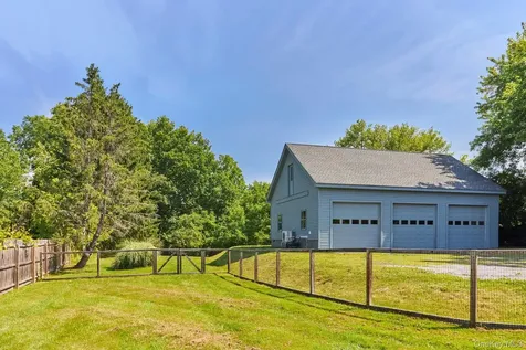 40 Young America Road Germantown NY 12526