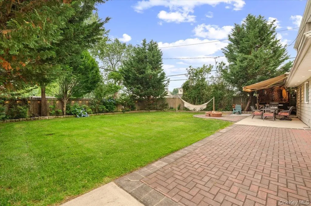 3850 Jean Avenue Bethpage NY 11714