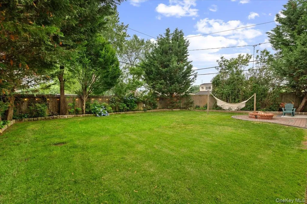 3850 Jean Avenue Bethpage NY 11714