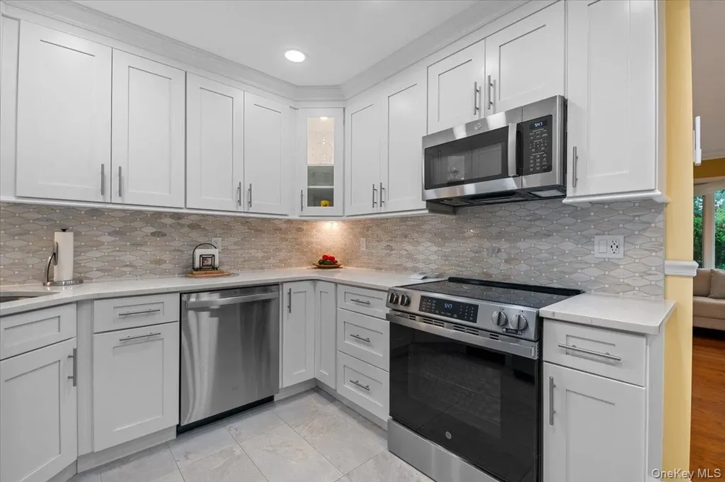 3850 Jean Avenue Bethpage NY 11714
