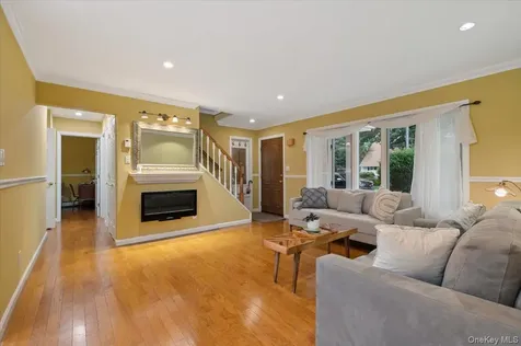 3850 Jean Avenue Bethpage NY 11714
