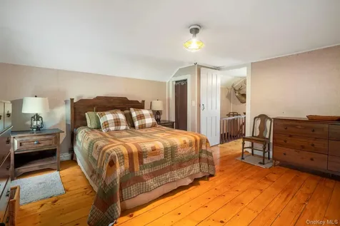 1841 State Route 10 Route Call Listing Agent NY 12093