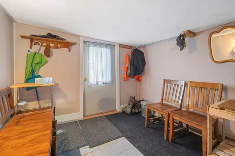 1841 State Route 10 Route Call Listing Agent NY 12093