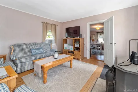 1841 State Route 10 Route Call Listing Agent NY 12093