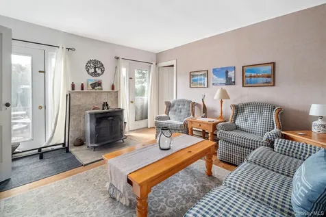 1841 State Route 10 Route Call Listing Agent NY 12093