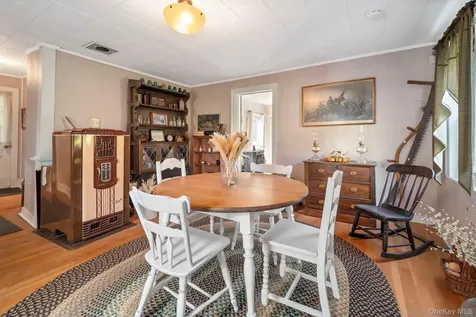 1841 State Route 10 Route Call Listing Agent NY 12093