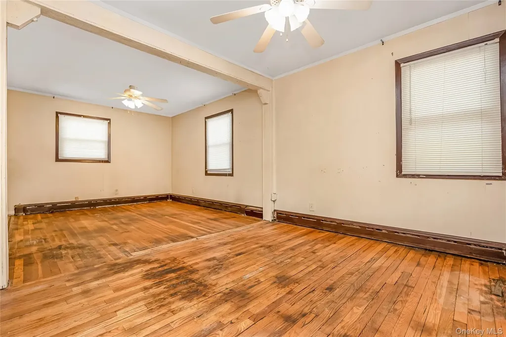 578 Patterson Street East Meadow NY 11554