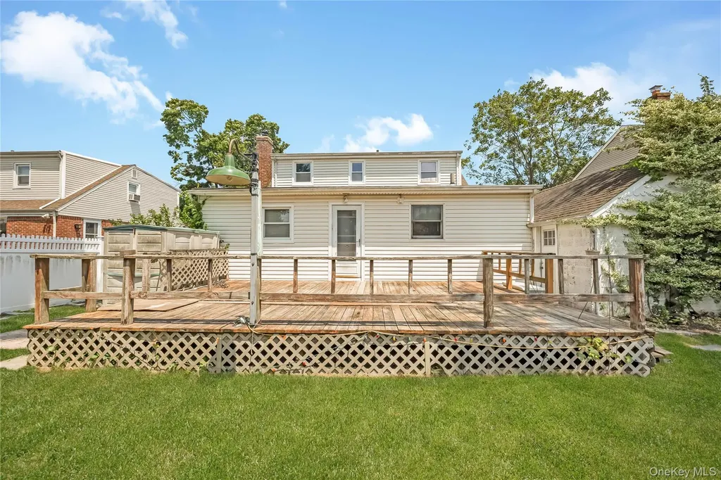 578 Patterson Street East Meadow NY 11554
