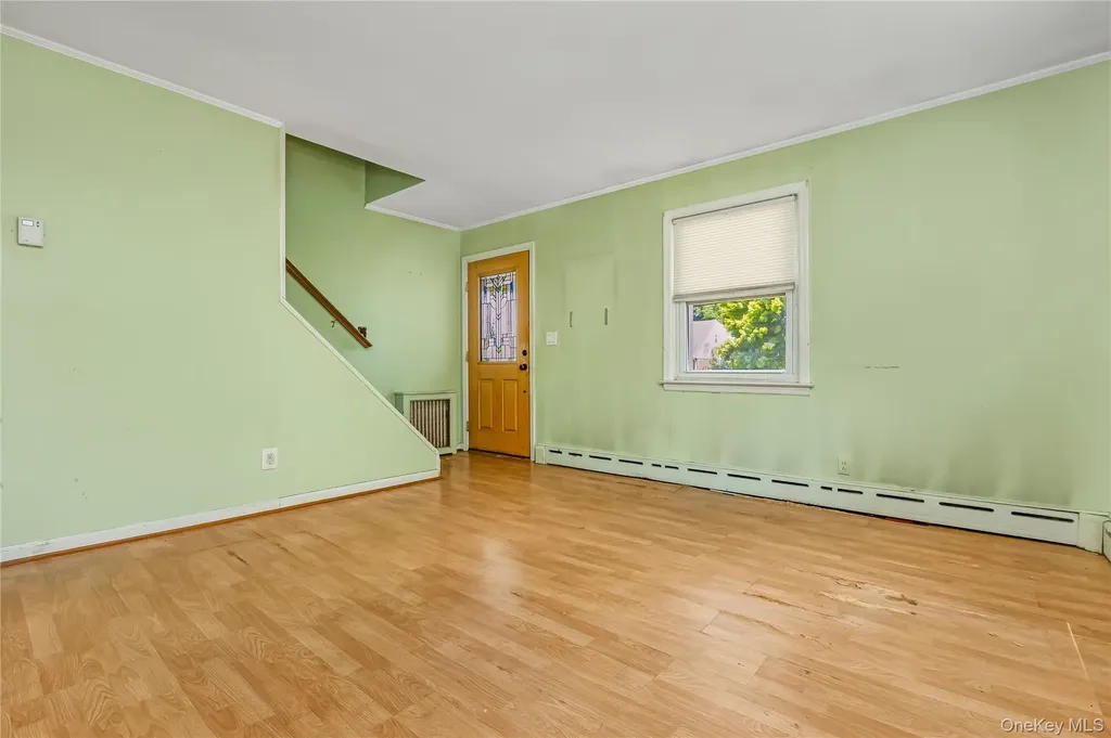 578 Patterson Street East Meadow NY 11554