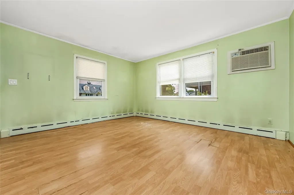 578 Patterson Street East Meadow NY 11554