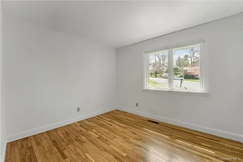6 Scarborough Circle Briarcliff Manor NY 10510