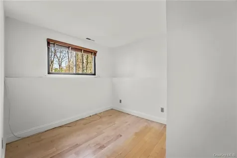 6 Scarborough Circle Briarcliff Manor NY 10510