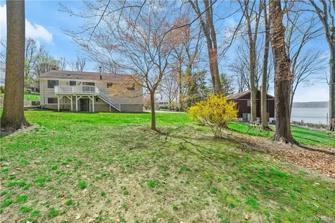6 Scarborough Circle Briarcliff Manor NY 10510
