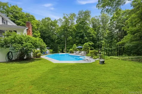 4 Southwind Drive Cross River NY 10518