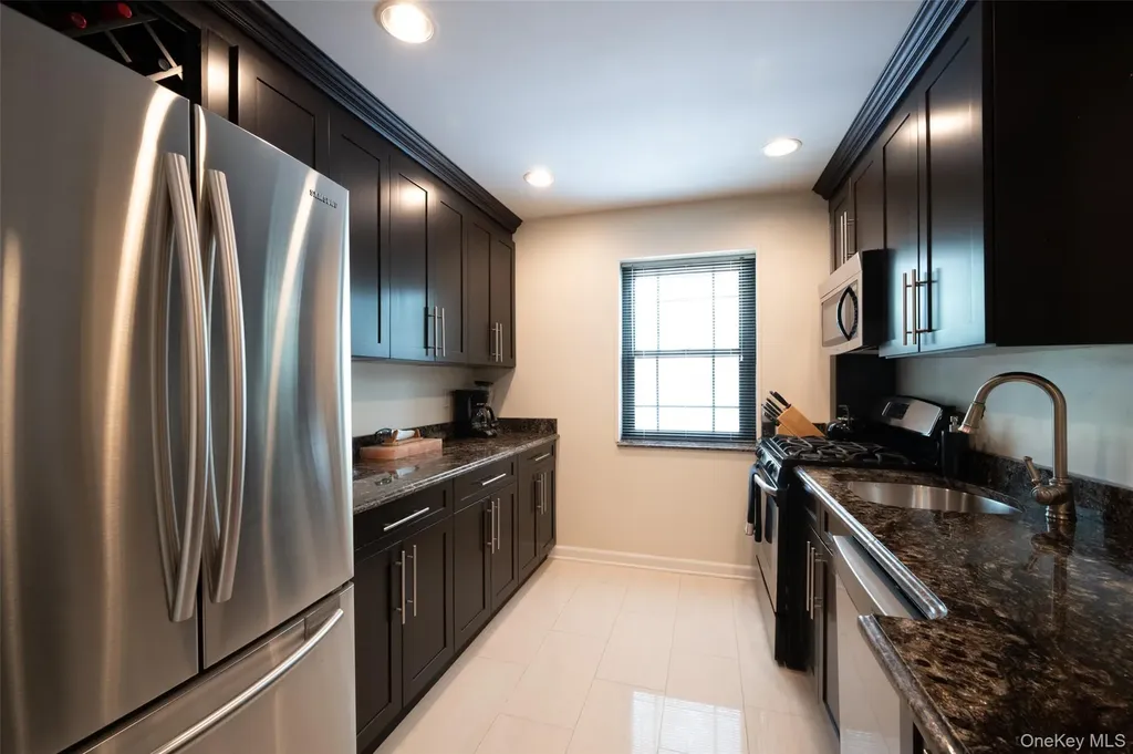 62 Manchester Road Eastchester NY 10709