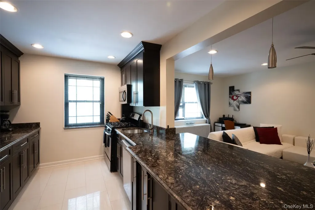 62 Manchester Road Eastchester NY 10709