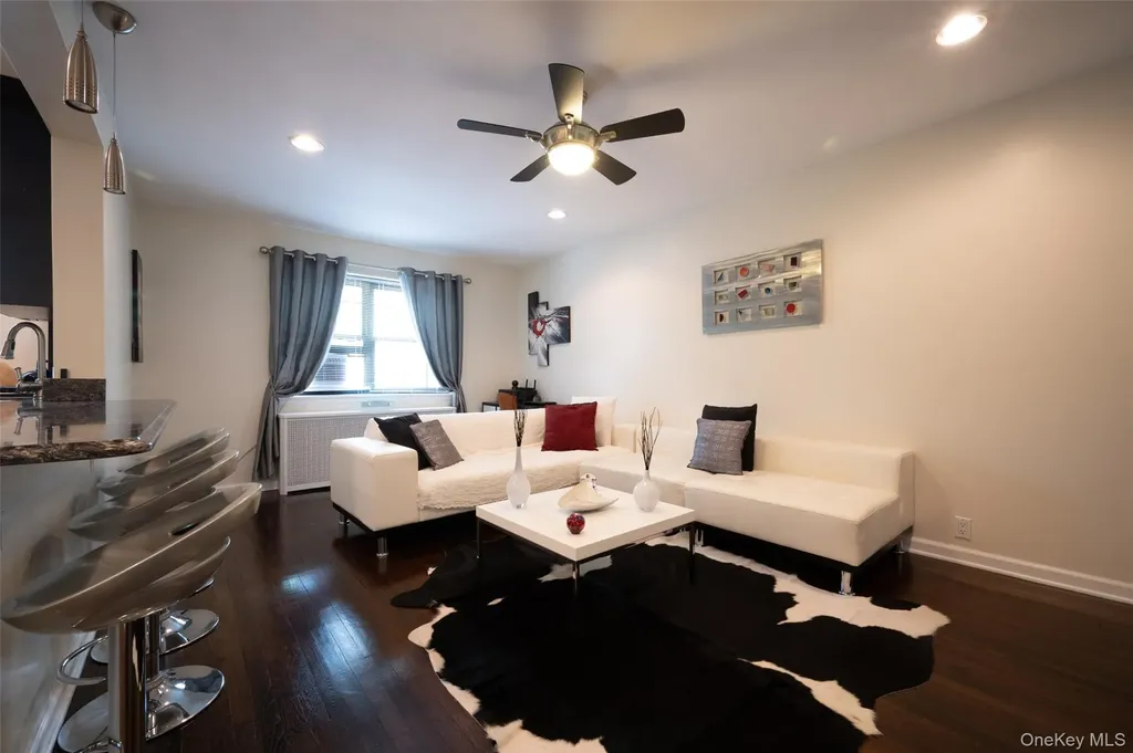62 Manchester Road Eastchester NY 10709