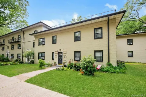 62 Manchester Road Eastchester NY 10709